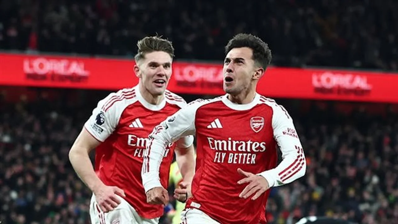 أرسنال يسحق أستون فيلا برباعية.. يعزز صدارته في البريميرليج